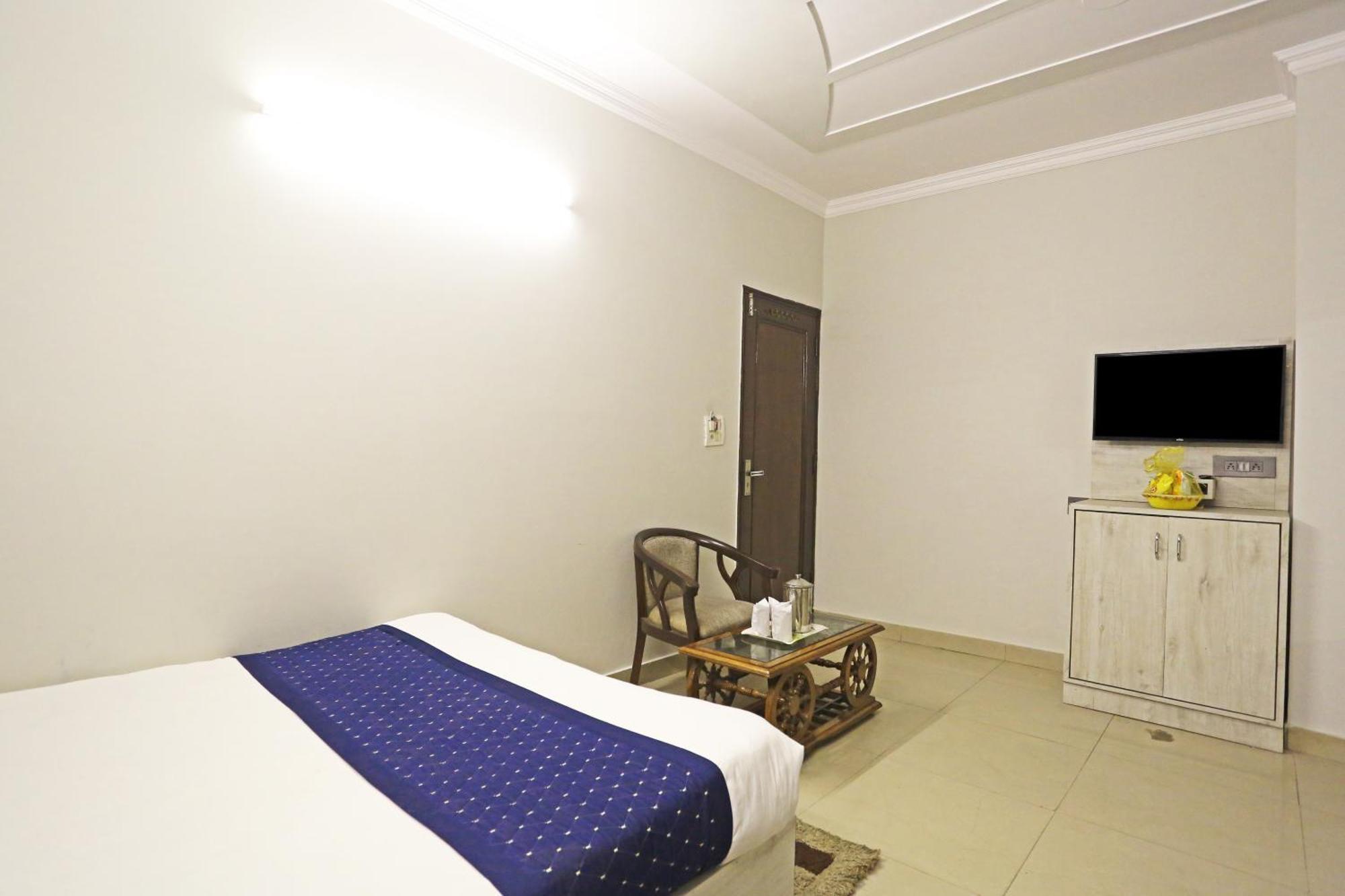 Hotel Ratandeep At Paharganj Nueva Delhi Exterior foto